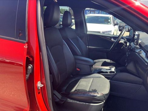 Used 2025 Ford Escape ST-Line FWD image 7