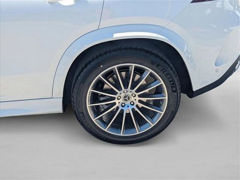 New 2026 Mercedes-Benz GLE 450 4MATIC image 9