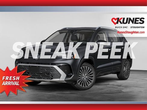 Used 2025 Volkswagen Taos SE AWD/4WD image 1