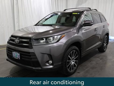 Used 2018 Toyota Highlander SE AWD/4WD image 7