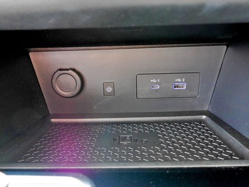 Used 2023 Nissan Pathfinder Platinum AWD/4WD image 29