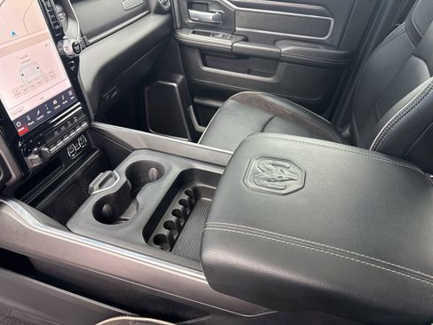 Used 2024 RAM 3500 Laramie w/ Night Edition image 24