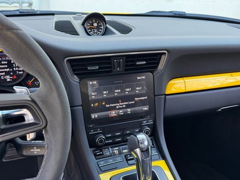 Used 2019 Porsche 911 GT3 RS image 41