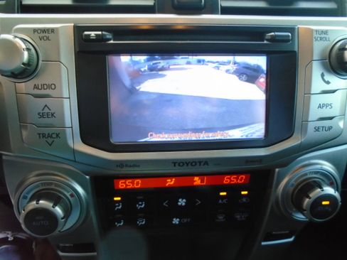 Used 2013 Toyota 4Runner Limited image 22