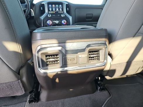 Used 2022 GMC Sierra 1500 SLT w/ SLT Premium Plus Package image 23
