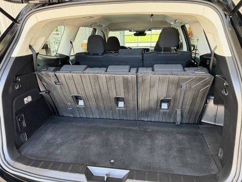 Used 2023 Subaru Ascent 8-Passenger image 13
