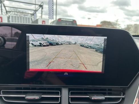 New 2026 Chevrolet Trax LT w/ Sunroof Package image 20