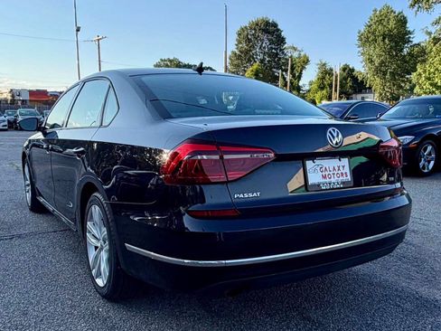 Used 2019 Volkswagen Passat 2.0T Wolfsburg FWD image 6