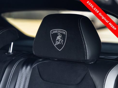 Used 2024 Lamborghini Urus Performante image 48