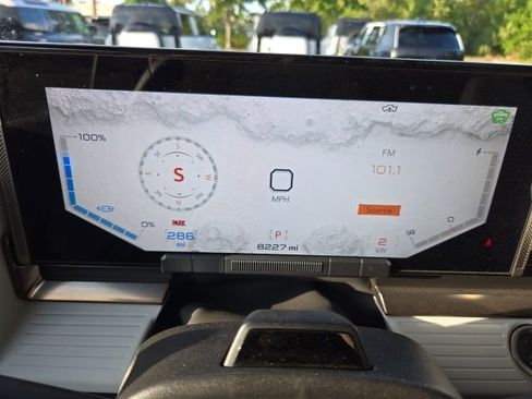 Used 2025 GMC Hummer EV 3X AWD/4WD image 15