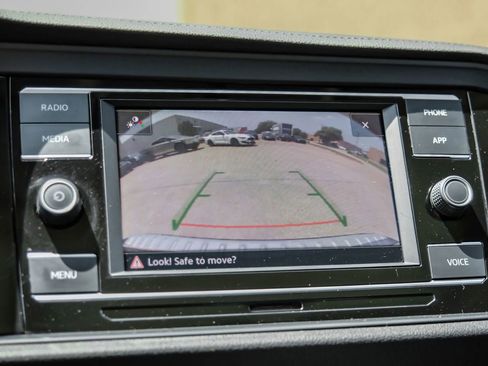 Used 2021 Volkswagen Jetta S FWD image 30
