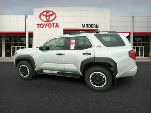 New 2025 Toyota 4Runner TRD Off-Road Premium image 11