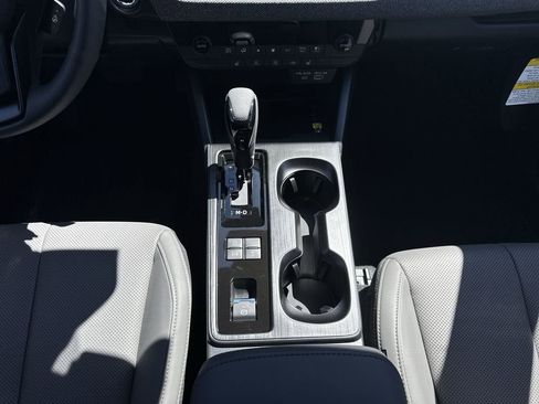 New 2026 Subaru Outback Limited AWD/4WD image 22