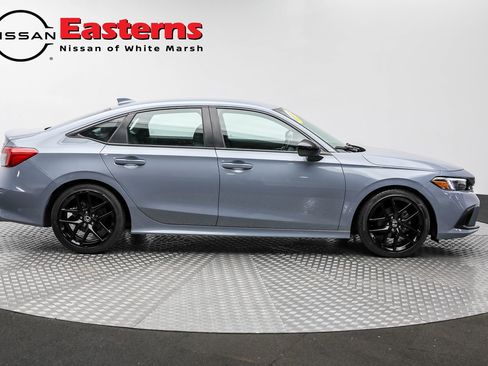 Used 2024 Honda Civic Sport image 4