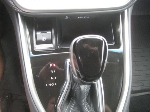 Used 2022 Subaru Legacy Premium AWD/4WD image 19