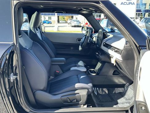 Used 2025 MINI Cooper S image 28