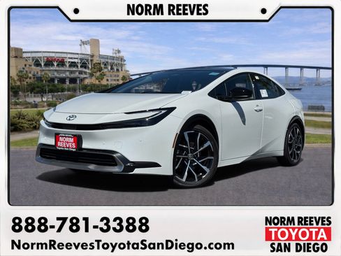 New 2026 Toyota Prius Plug-In Hybrid FWD image 1