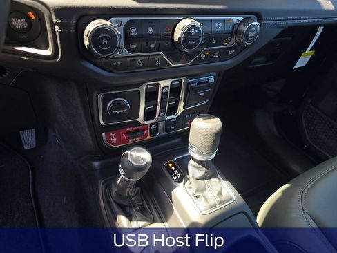 New 2026 Jeep Gladiator Mojave AWD/4WD image 26
