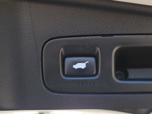 Used 2019 Honda CR-V EX-L image 10