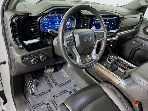 Used 2023 Chevrolet Silverado 1500 RST w/ RST All Star Premium Package image 9