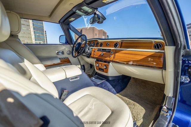 Used 2010 Rolls-Royce Phantom Drophead Coupe RWD image 68