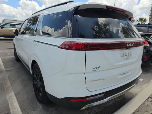 Used 2024 Kia Carnival SX Prestige FWD image 8