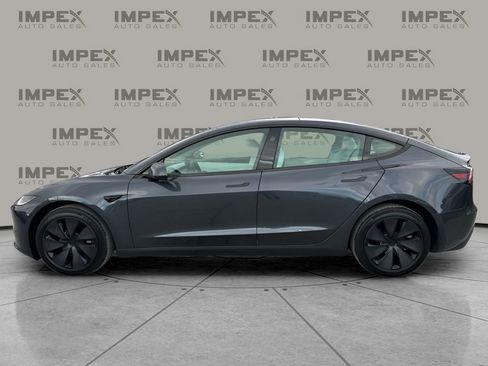 Used 2024 Tesla Model 3 Long Range image 2