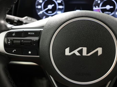 Used 2023 Kia Sportage SX FWD image 27