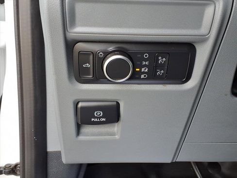 Used 2022 Ford F150 XL image 15