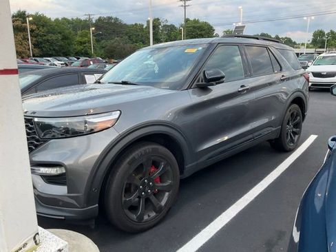 Used 2022 Ford Explorer ST w/ Equipment Group 401A AWD/4WD image 12
