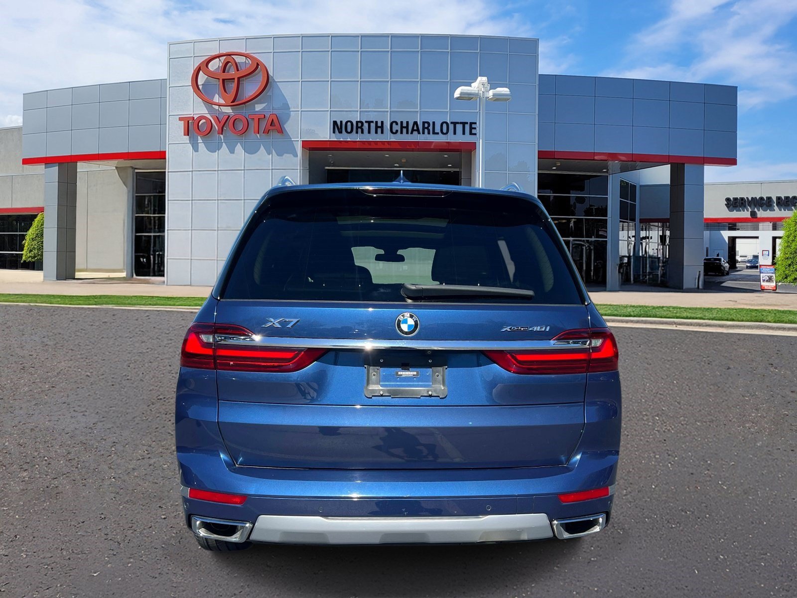 Used 2019 BMW X7 xDrive40i w/ Premium Package AWD/4WD image 5