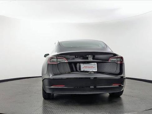 Used 2023 Tesla Model 3 Standard Range RWD image 6