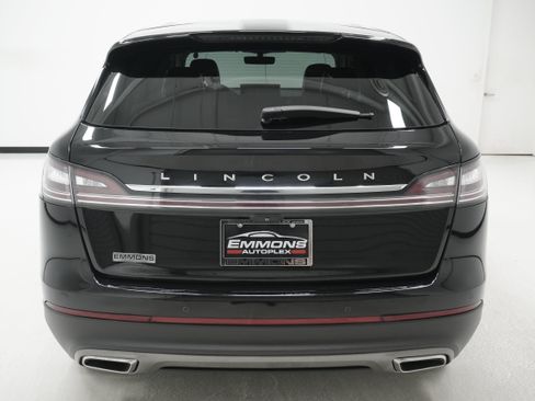 Used 2021 Lincoln Nautilus Reserve FWD image 5