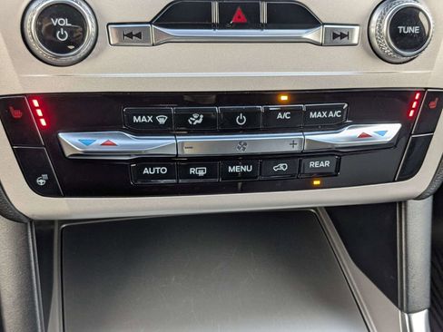 Used 2023 Ford Explorer XLT w/ Equipment Group 202A image 23