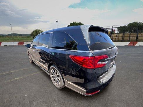 Used 2024 Honda Odyssey EX-L image 4
