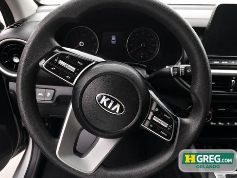 Used 2019 Kia Forte LXS FWD image 13