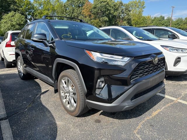 Used 2025 Toyota RAV4 XLE Premium w/ Weather Package AWD/4WD image 1