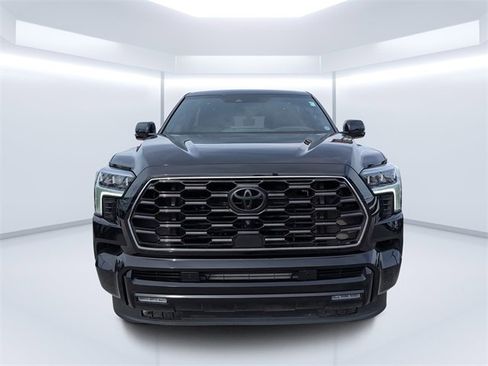 Used 2024 Toyota Sequoia Platinum image 8