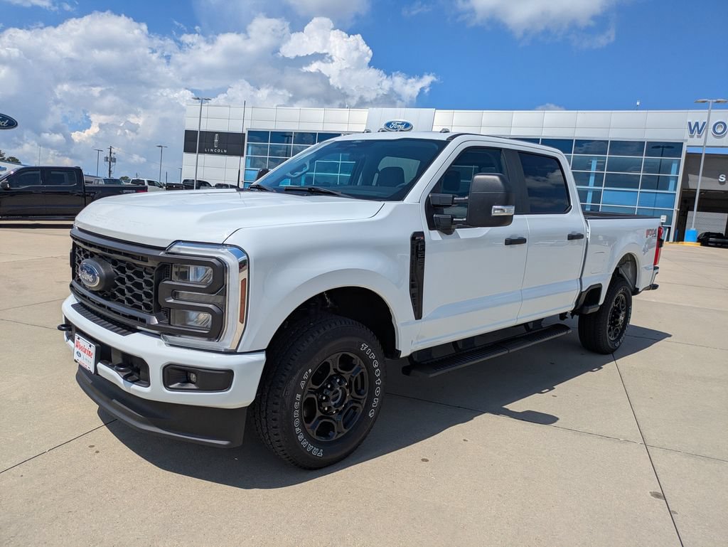 Used 2024 Ford F250 XL w/ STX Appearance Package AWD/4WD image 1