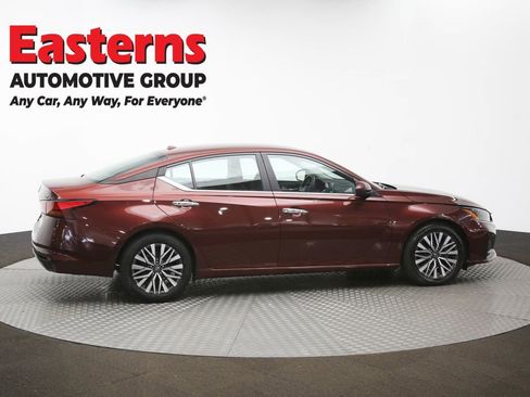 Used 2023 Nissan Altima 2.5 SV image 43