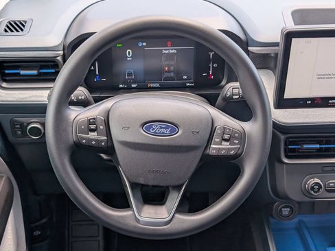 New 2026 Ford Maverick XLT FWD image 9