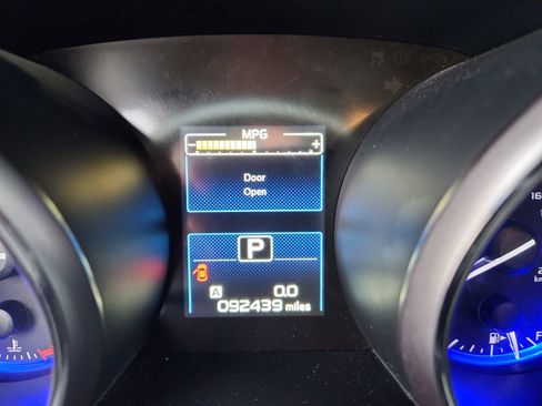 Used 2017 Subaru Outback 2.5i Premium image 23