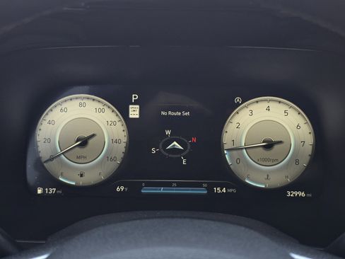 Used 2024 Hyundai Palisade Calligraphy image 18