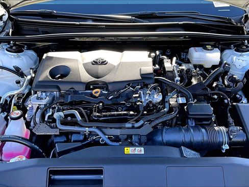 Used 2023 Toyota Camry SE image 30