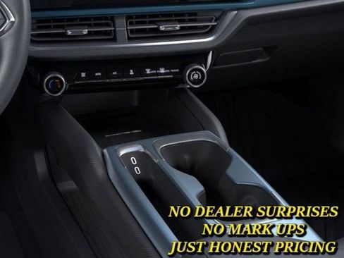 New 2026 Chevrolet Equinox EV LT FWD image 23