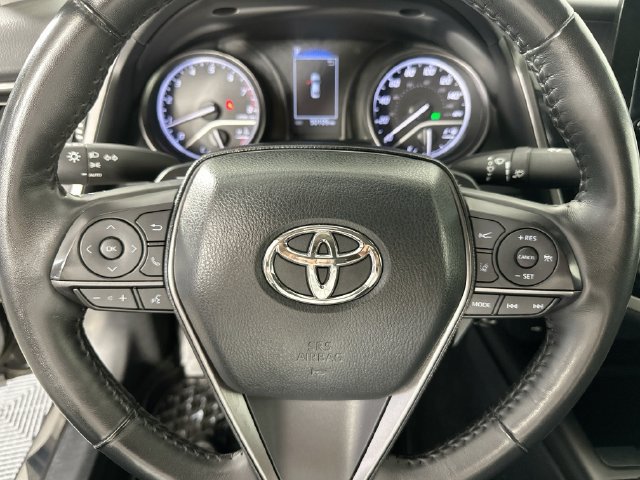 Used 2024 Toyota Camry SE FWD image 19