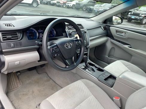 Used 2015 Toyota Camry LE FWD image 10