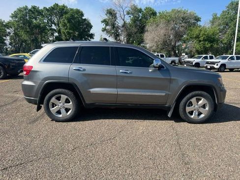 Used 2012 Jeep Grand Cherokee Overland Summit AWD/4WD image 9