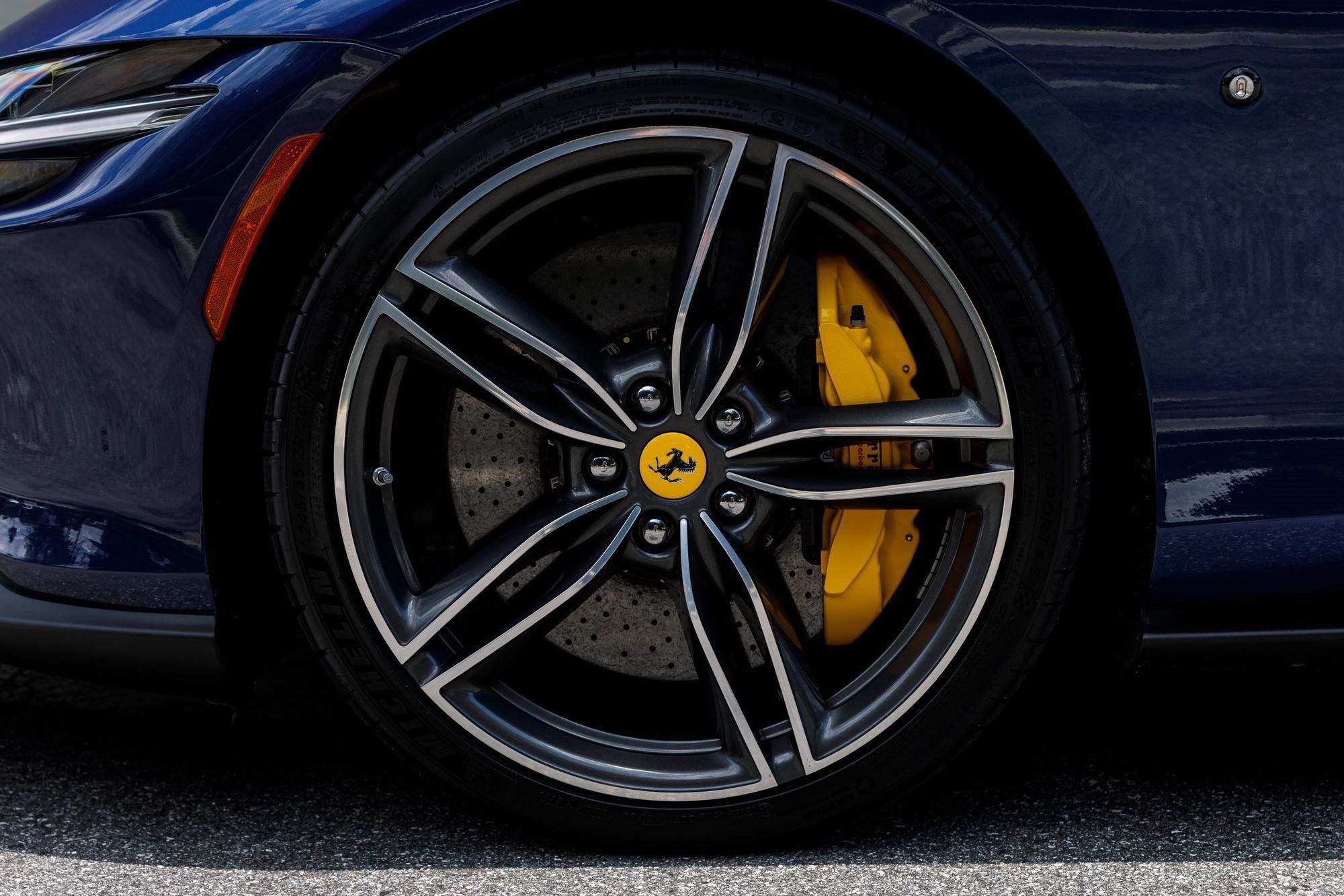 Used 2024 Ferrari Roma RWD image 38