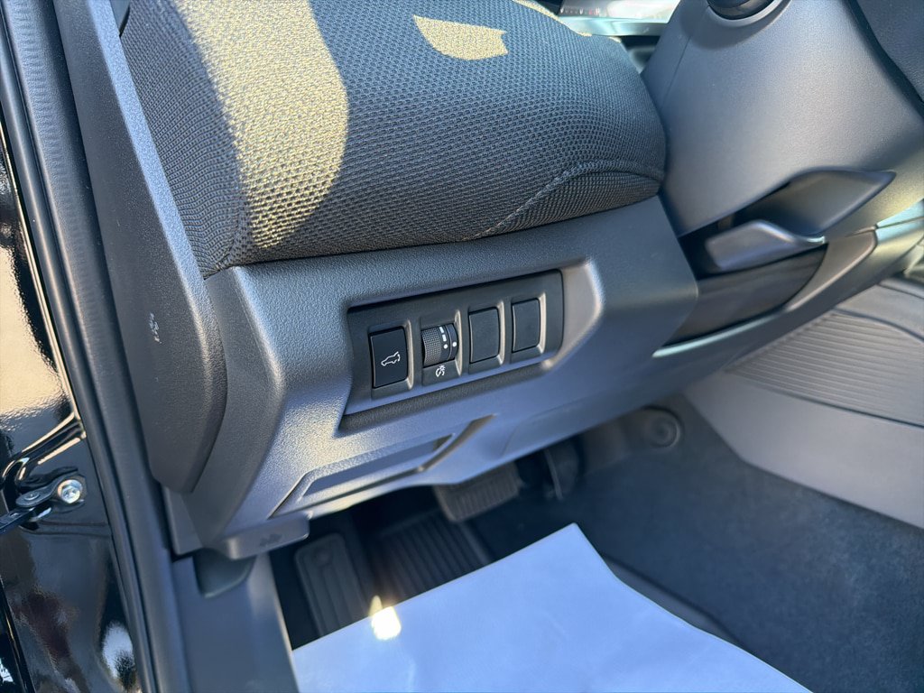 New 2026 Subaru Outback Limited AWD/4WD image 19